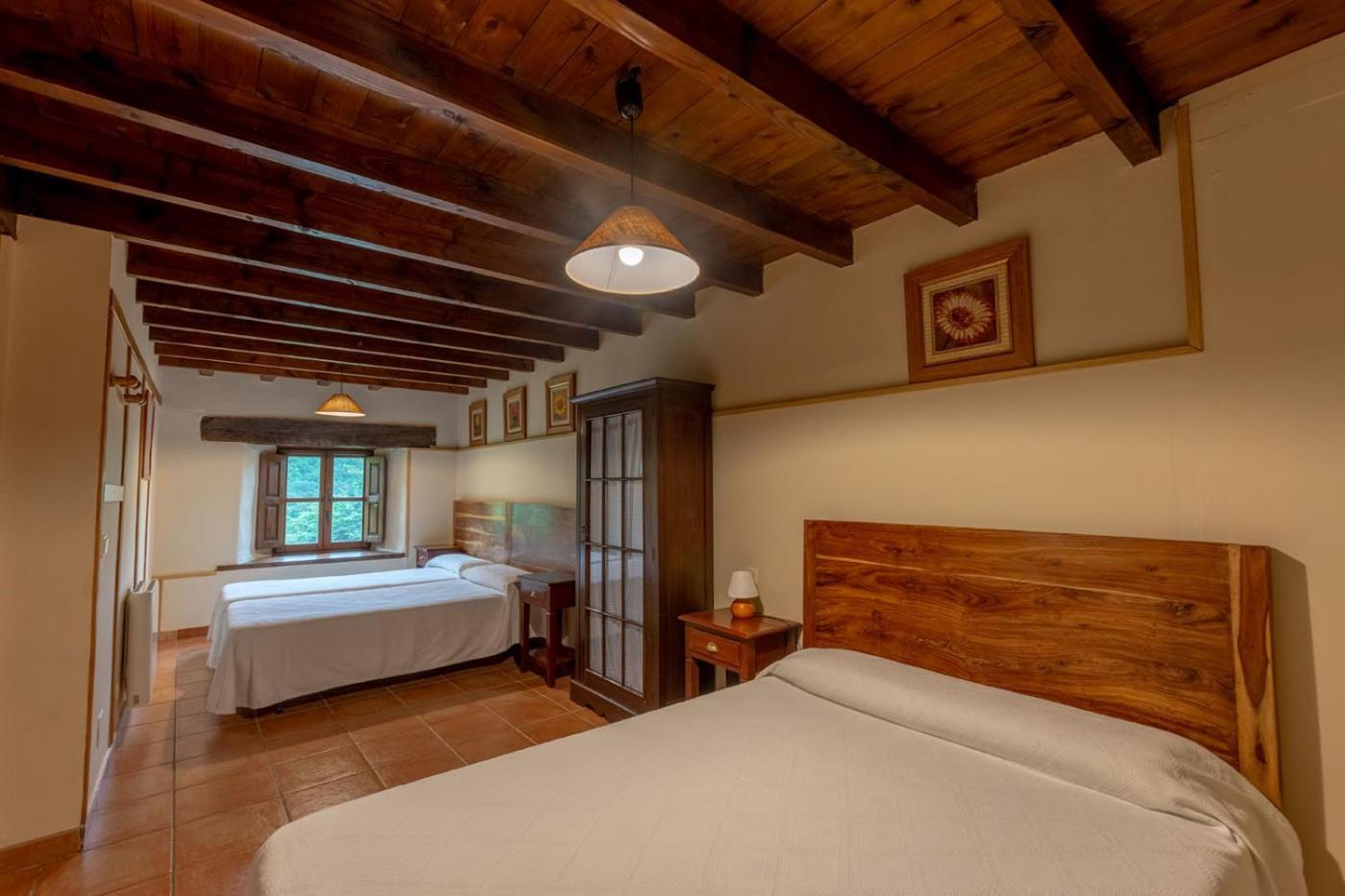 Apartamentos Rurales Los Picos De Redo カマレニョ エクステリア 写真